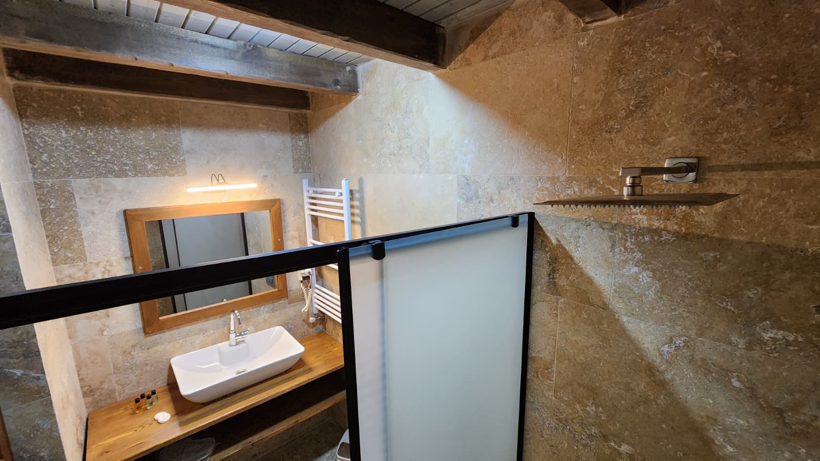 Havuzlu King Suit - Görsel 12