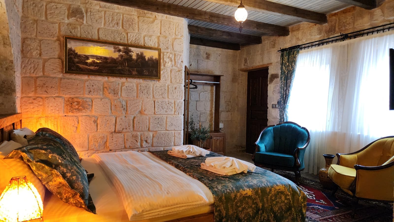 Havuzlu King Suit - Görsel 2