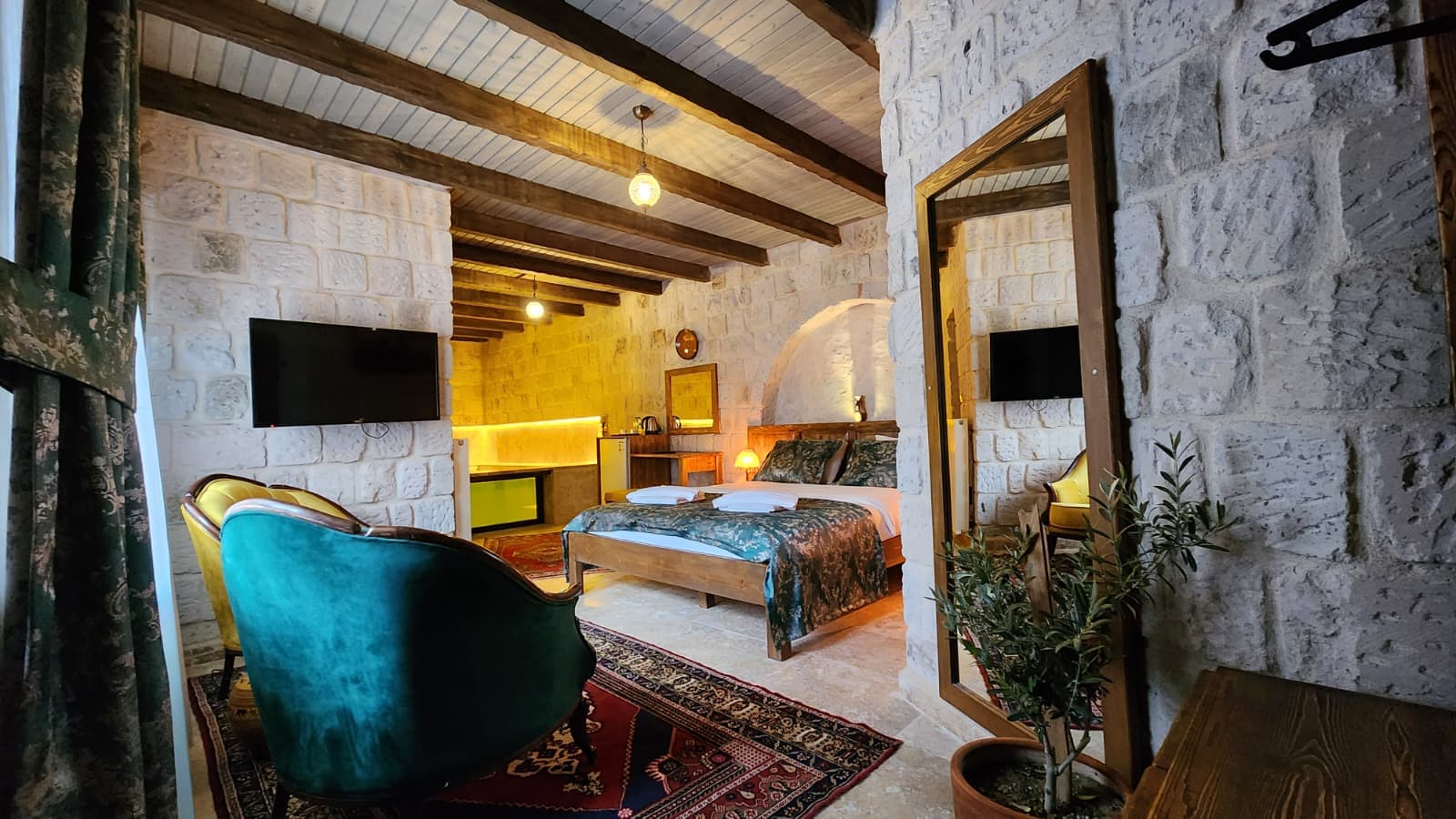 Havuzlu King Suit - Görsel 9